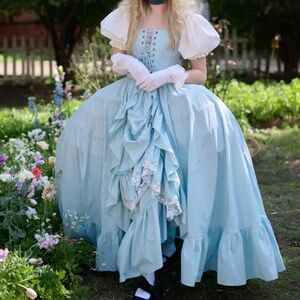 Selkie Ella Blue Duchess Tournure 4x